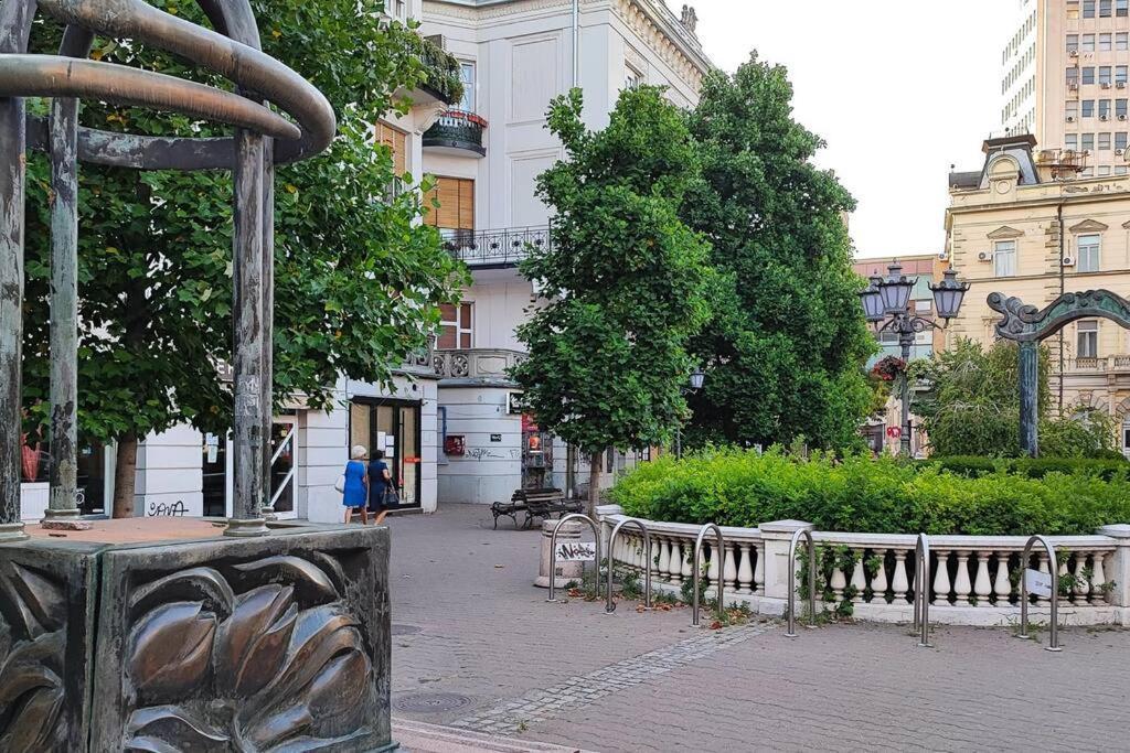 Filinhome Trg Mladenaca Нови Сад Екстериор снимка